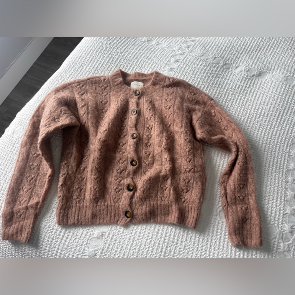 Doen Pink Wool Cardigan